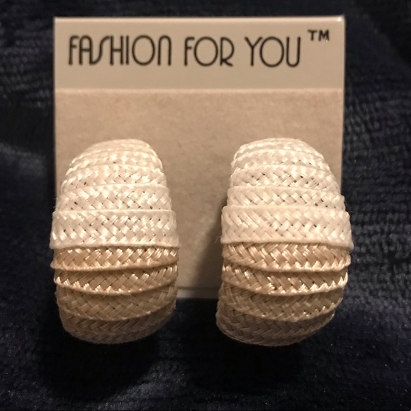 Tan & White Thread Color Block Wrapped Earrings - Picture 5 of 8